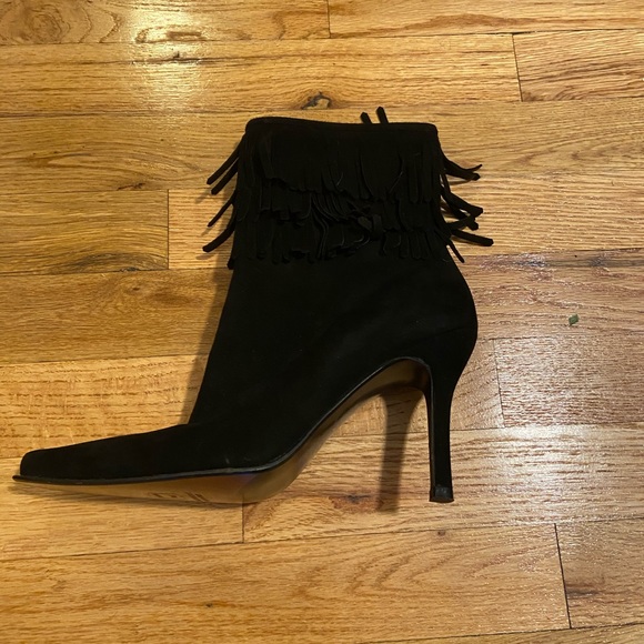 Genuine black suede Stuart Weitzman ankle boots. - Picture 3 of 4